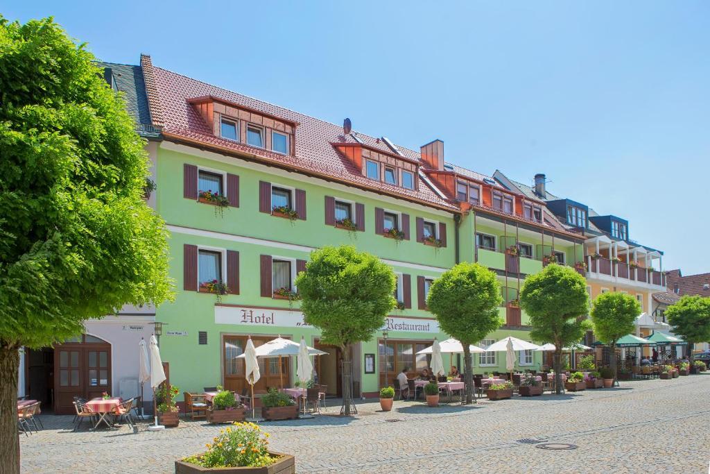 Hotel Wilder Mann Кёнигштайн Экстерьер фото